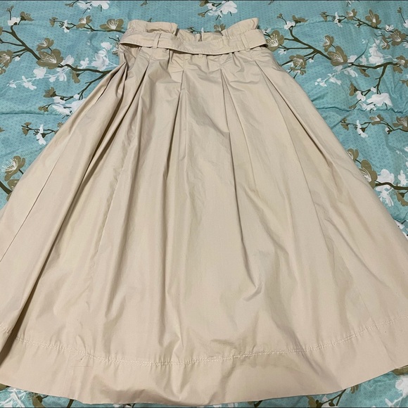 H&M flared skirt with tie - Picture 2 of 3